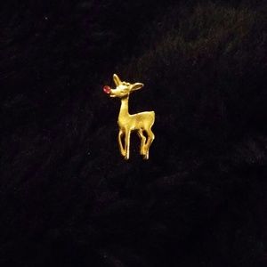 Vintage tiny Rudolph tac pin 💕